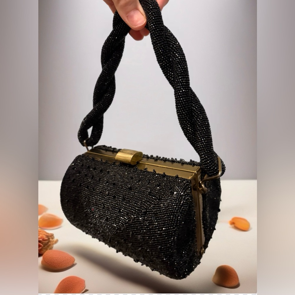 Elegant 1940's Black Carnival Glass Beaded evening Handbag excellent condition